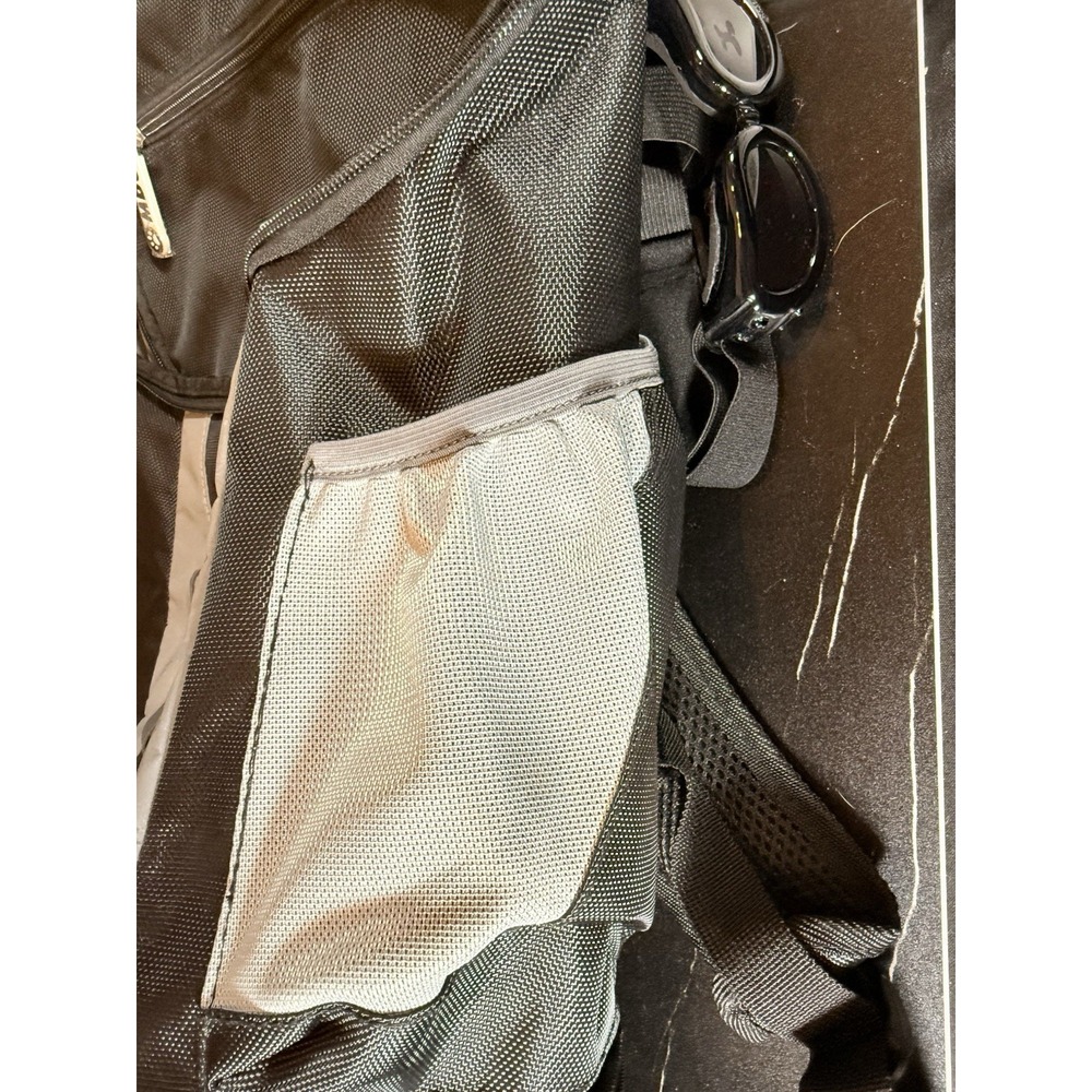 Mobile Dog Gear Drop Bottom Weekender Backpack with Water mat and dog‎ goggles - Picture 5 of 8